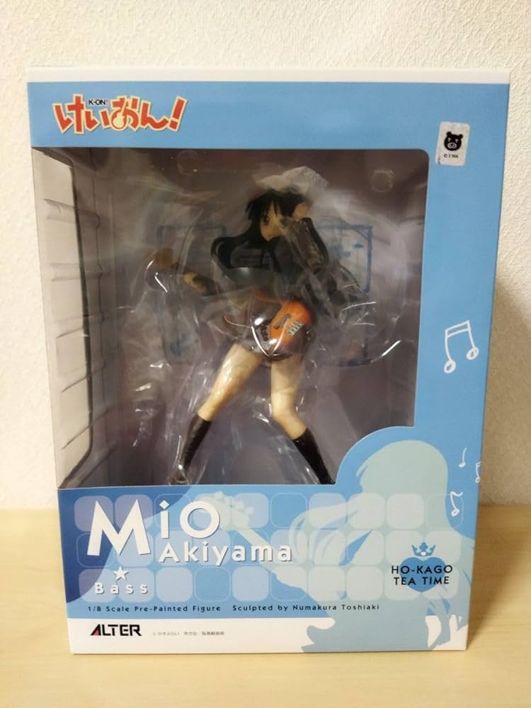 Amazon.co.jp: けいおん 秋山澪 18フィギュア アルター ギター